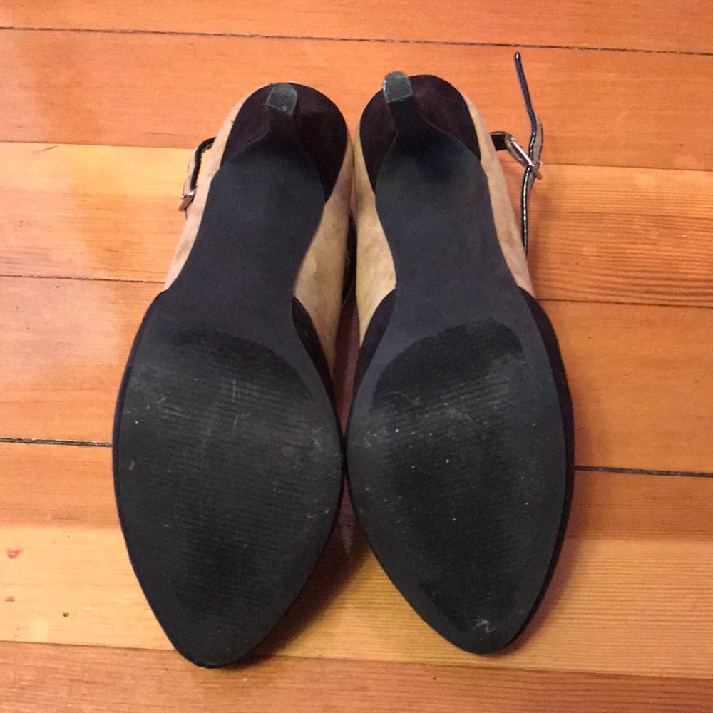 Heels - Picture 5 of 8